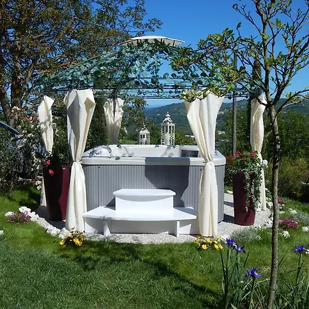 Le Terre Di Bormana Bed & Breakfast *